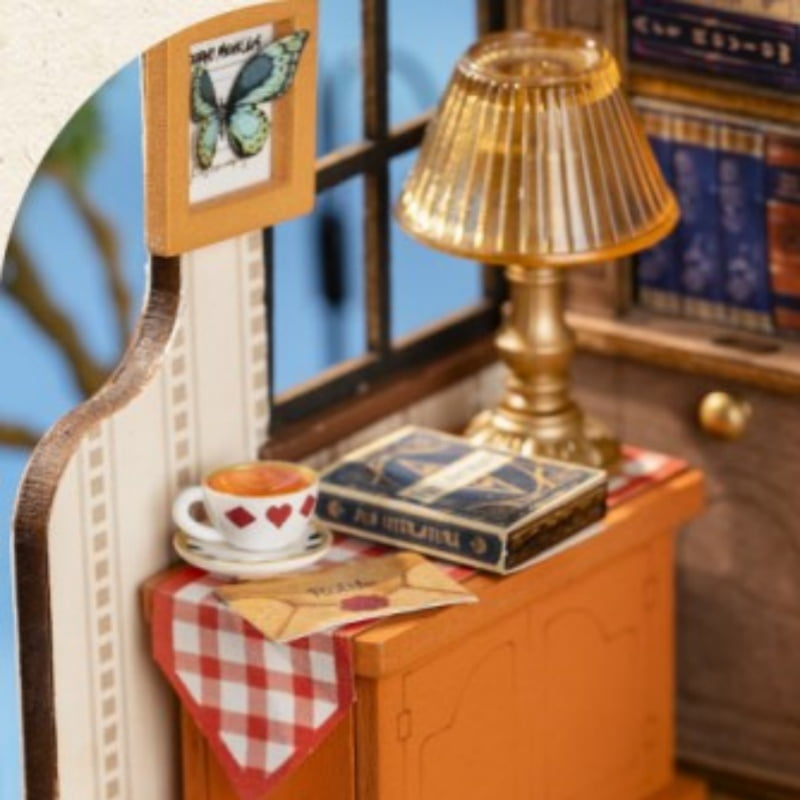 The Muse Bookshop, Super Mini Houses - Little Warm Spaces Robotime DS040