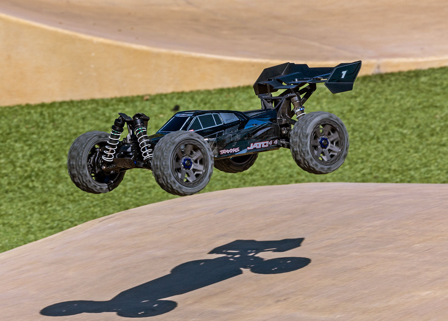 JATO 4X4 BRUSHLESS BL-2S, Traxxas #90154-4, Includes Free Battery and Charger