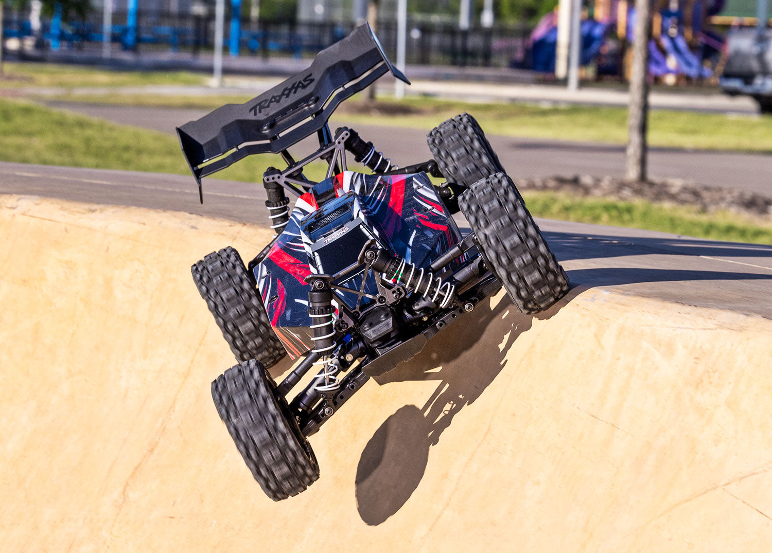 JATO 4X4 BRUSHLESS BL-2S, Traxxas #90154-4, Includes Free Battery and Charger