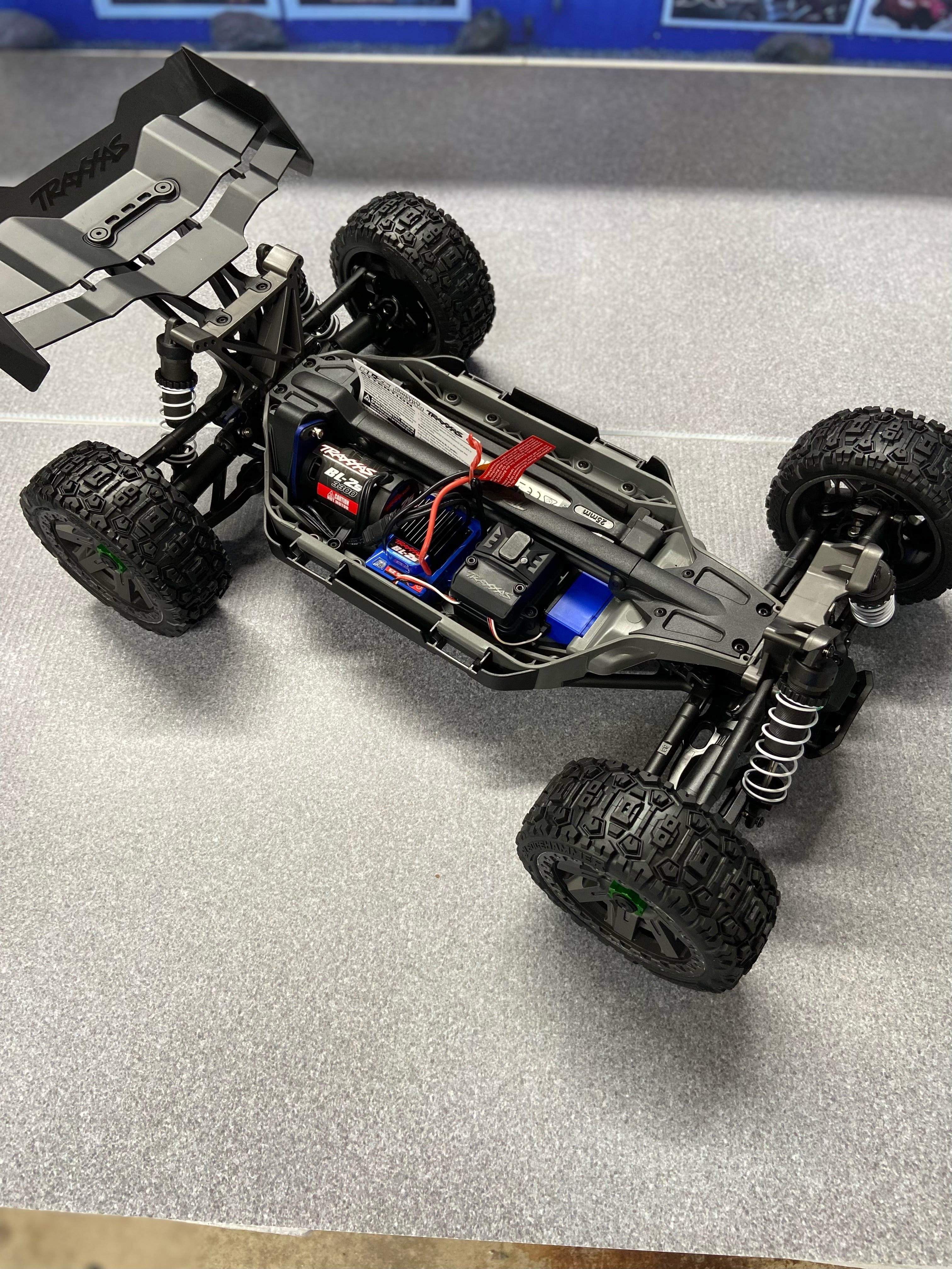 JATO 4X4 BRUSHLESS BL-2S, Traxxas #90154-4, Includes Free Battery and Charger